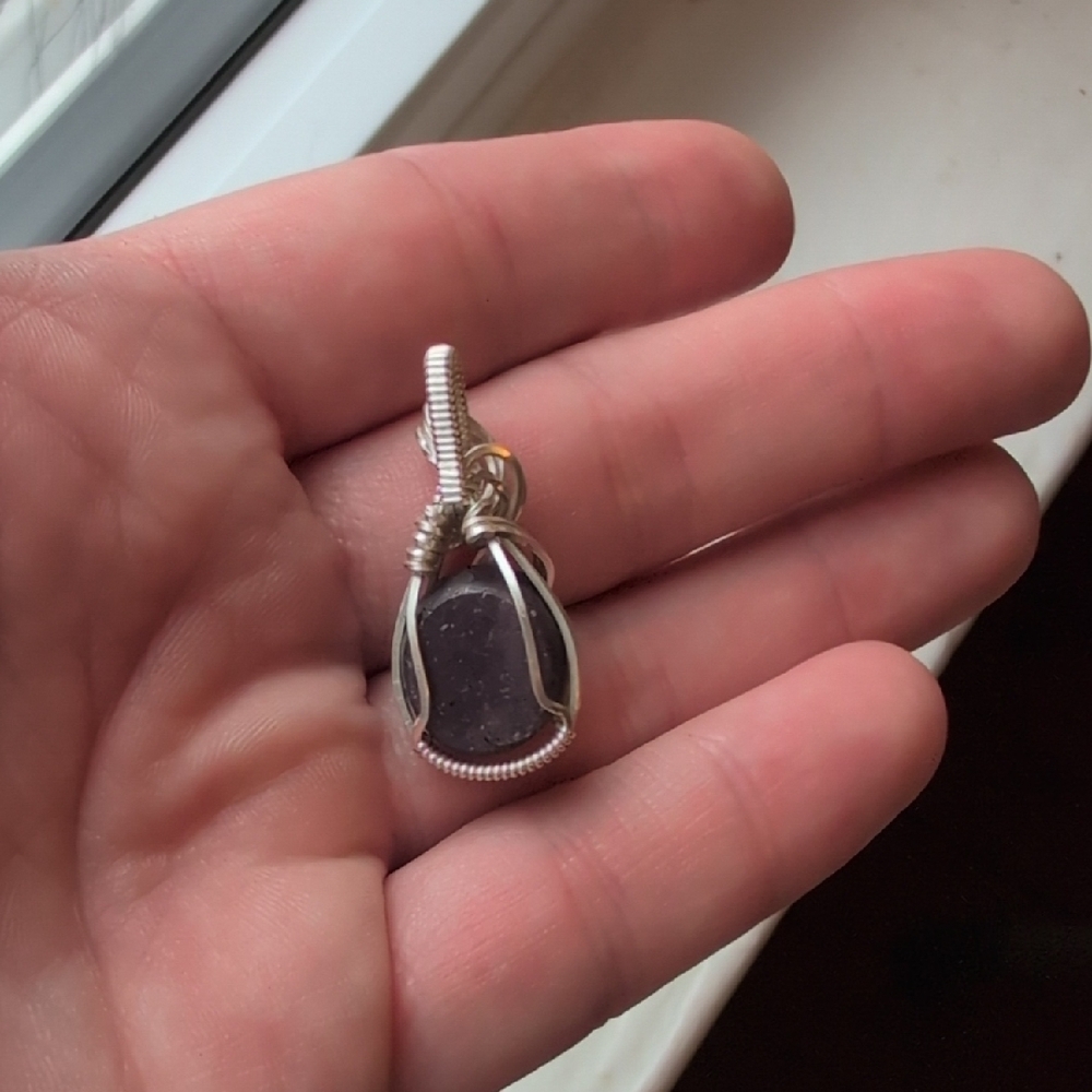 Star Ruby Wire Wrapped Pendant - Picture 6 of 6